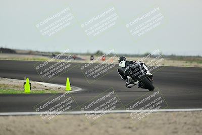media/Apr-18-2025-TrackDaz (Fri) [[45f5874c44]]/A Group/Session 2 (Turn 10)/